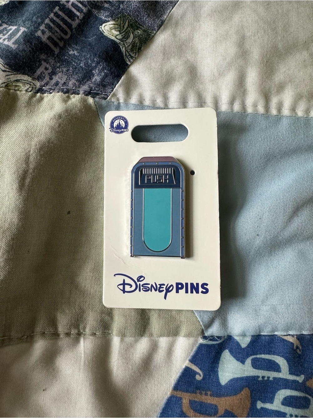 Disney Teal & Silver Garbage Can (Stitch) Enamel Pin - Push Design